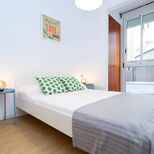 https://higuests-sagrada-familia-apartments.topbarcelonahotels.com